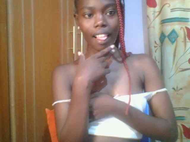 Sweet-petite Sweet-petite