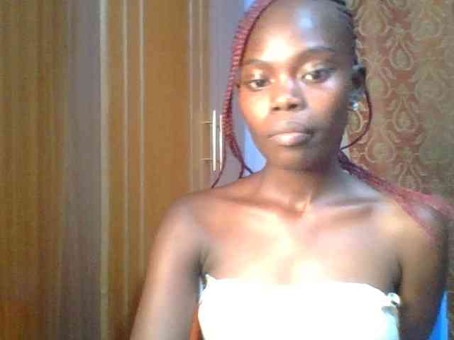 Sweet-petite Sweet-petite