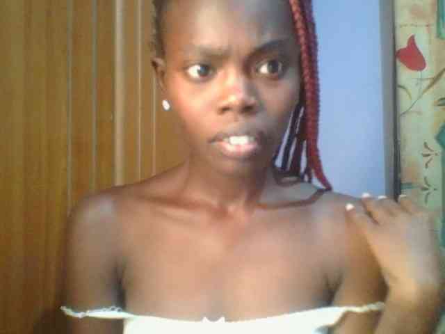 Sweet-petite Sweet-petite