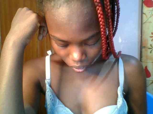 Sweet-petite Sweet-petite