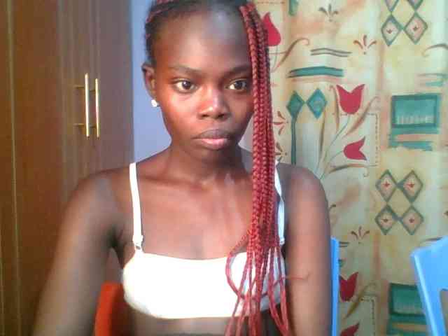 Sweet-petite Sweet-petite