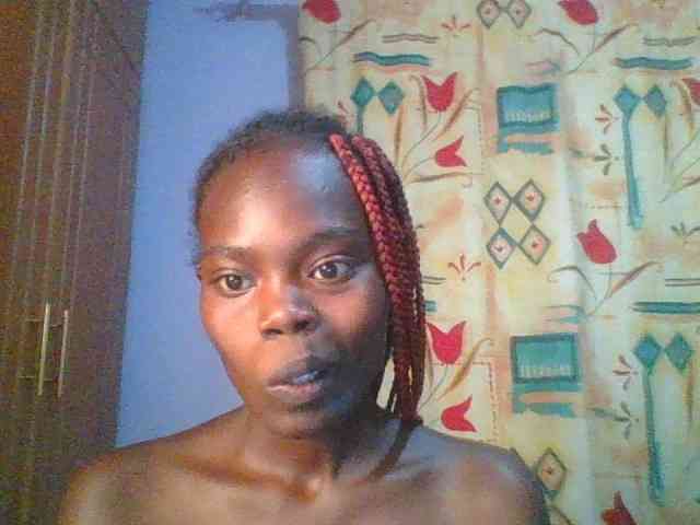 Sweet-petite Sweet-petite