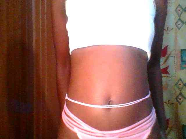 Sweet-petite Sweet-petite