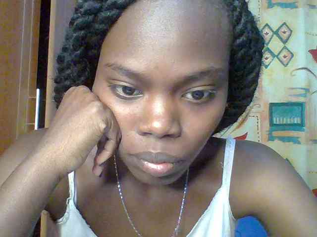 Sweet-petite Sweet-petite