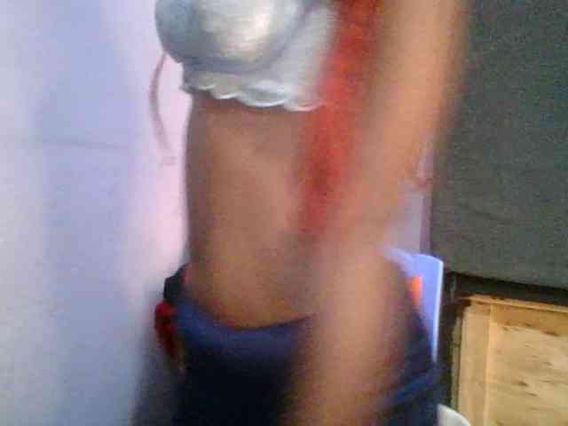 Sweet-petite Sweet-petite