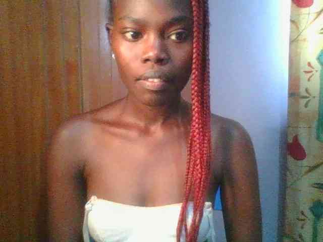 Sweet-petite Sweet-petite