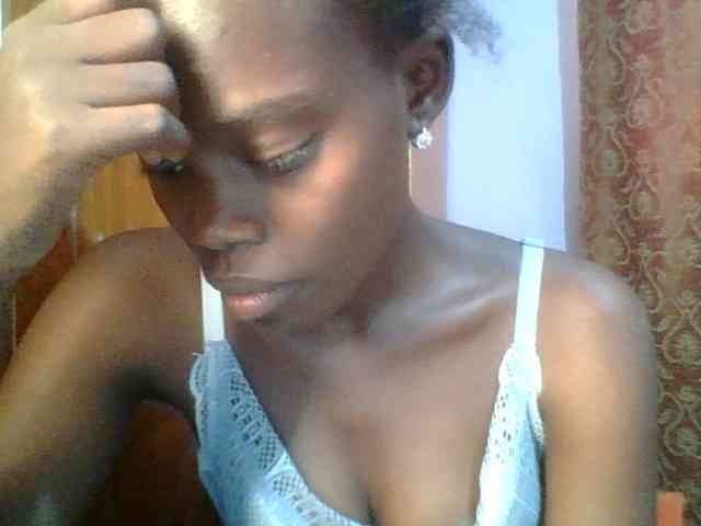 Sweet-petite Sweet-petite