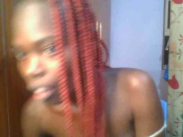 Sweet-petite Sweet-petite