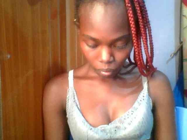 Sweet-petite Sweet-petite