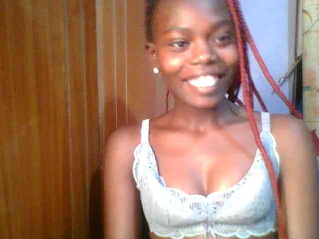 Sweet-petite Sweet-petite