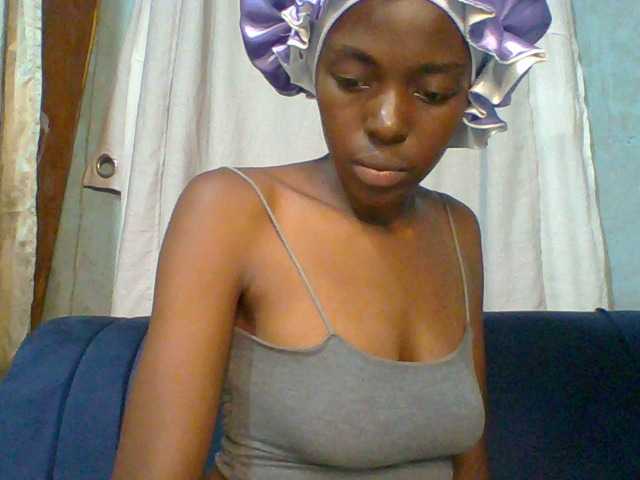 Profile and Statistics for Ladasha-1 on BongaCams