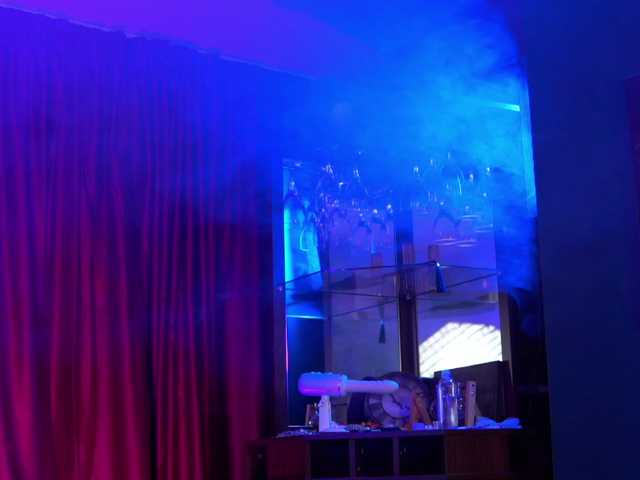 AstridVex's BongaCams show and profile