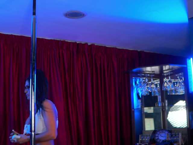 AstridVex's BongaCams show and profile