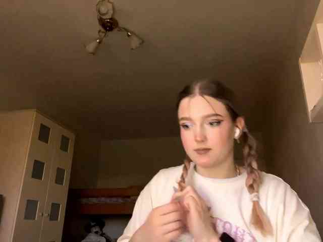 CharmaineSease webcam