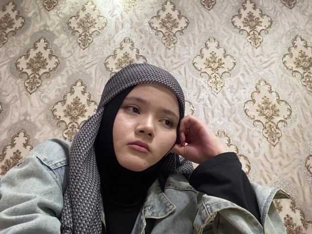 MachelleEchavarria's Thumb Image