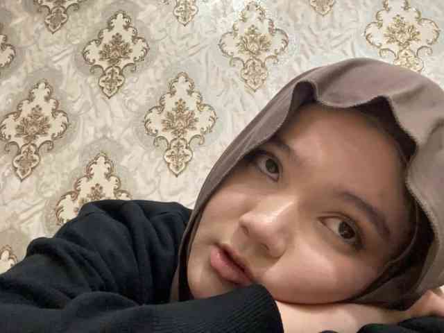 MachelleEchavarria MachelleEchavarria