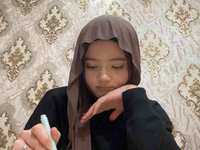 MachelleEchavarria MachelleEchavarria