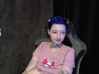 YoungAlice1 Porn Show