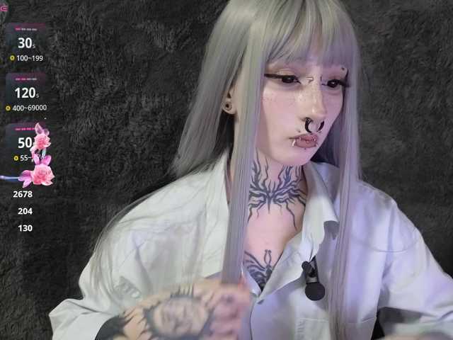 YoungAlice1's BongaCams show and profile