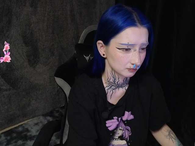 модель YoungAlice1