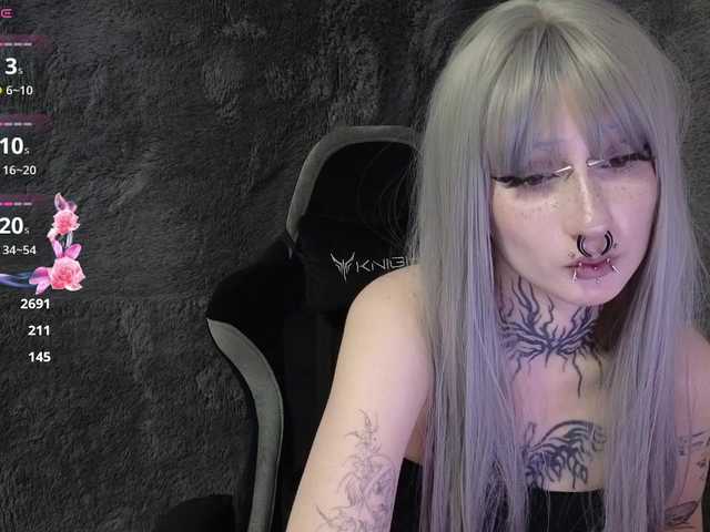 YoungAlice1's BongaCams show and profile