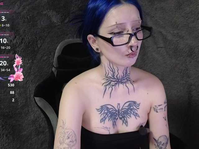 YoungAlice1's BongaCams show and profile