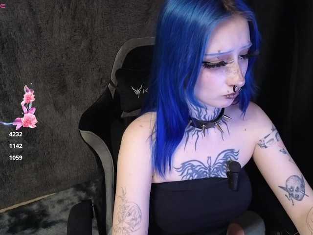 секс с YoungAlice1