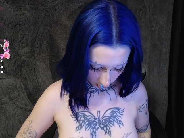 YoungAlice1 – webcam model profile photo