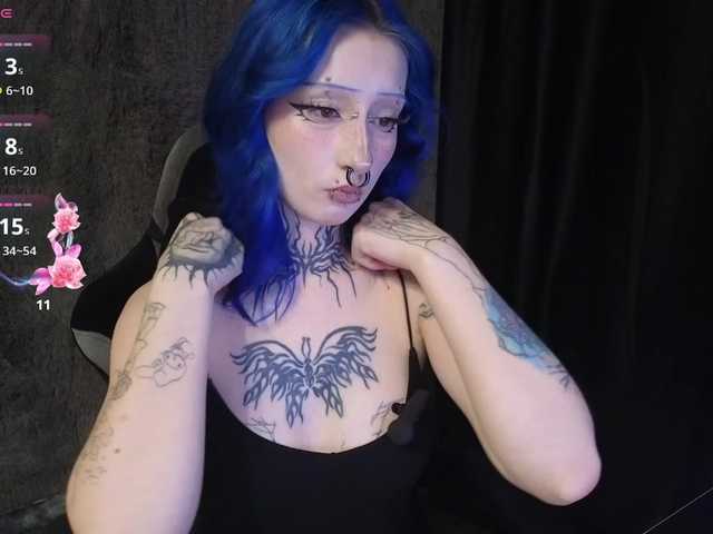 YoungAlice1 from BongaCams