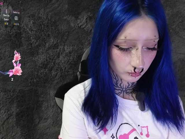 YoungAlice1's BongaCams show and profile