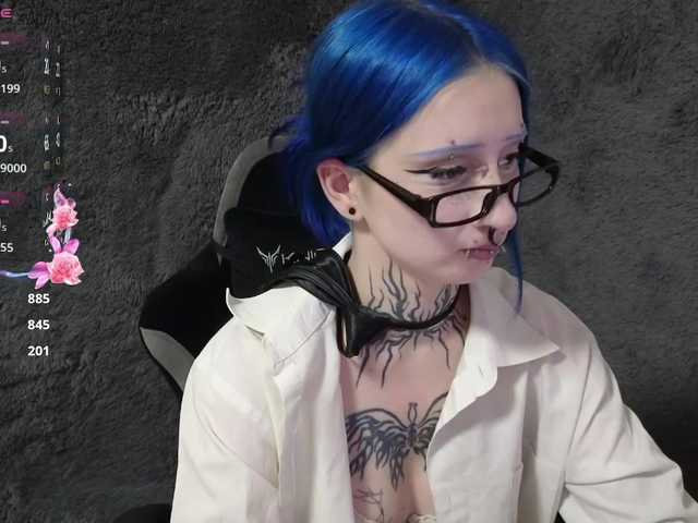 YoungAlice1's BongaCams show and profile