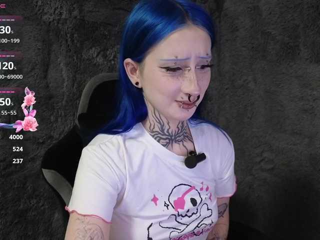 видео YoungAlice1