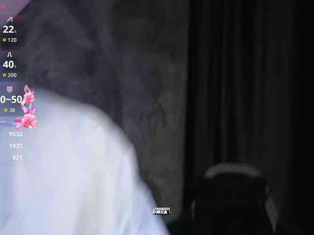 YoungAlice1 YoungAlice1