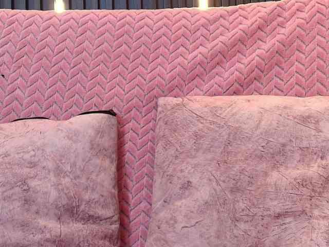 Brunette-Candy webcam