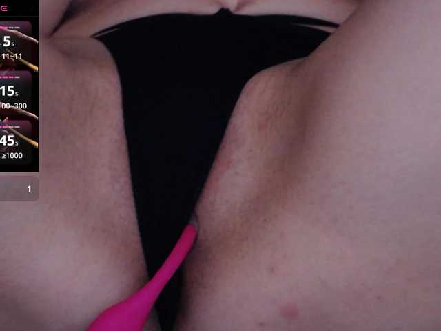 RileyLanna's BongaCams show and profile