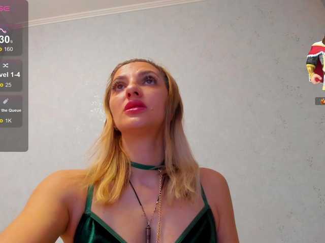 RileyLanna's BongaCams show and profile