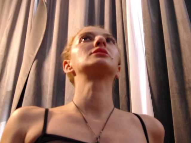 RileyLanna's BongaCams show and profile