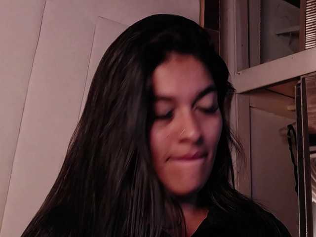 LannyShell's BongaCams show and profile