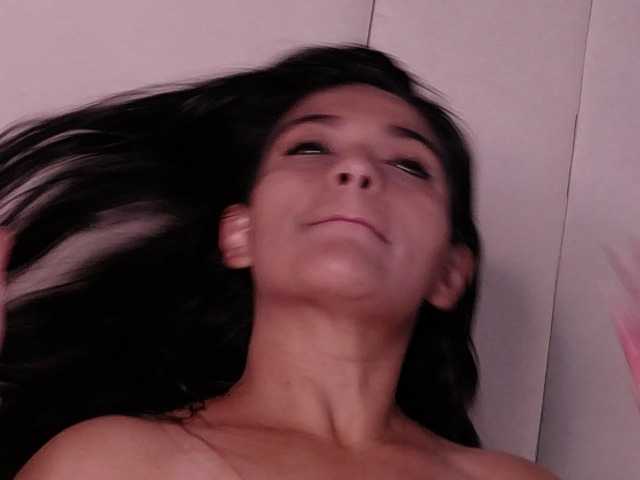 LannyShell's BongaCams show and profile