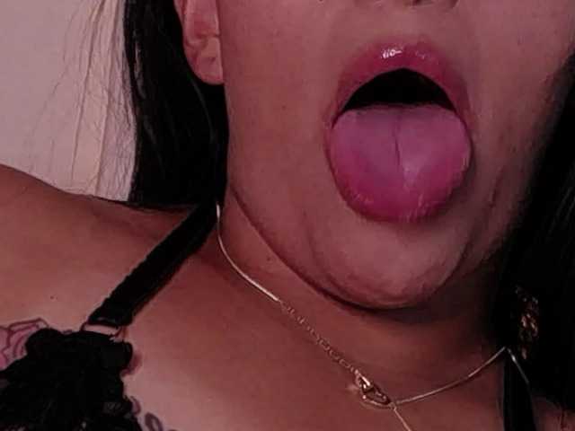 LannyShell's BongaCams show and profile