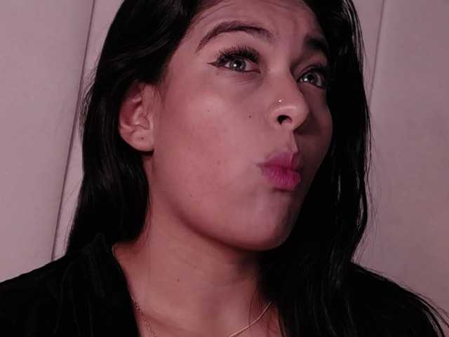 LannyShell's BongaCams show and profile