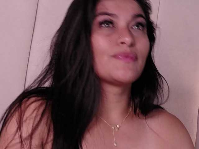 LannyShell's BongaCams show and profile