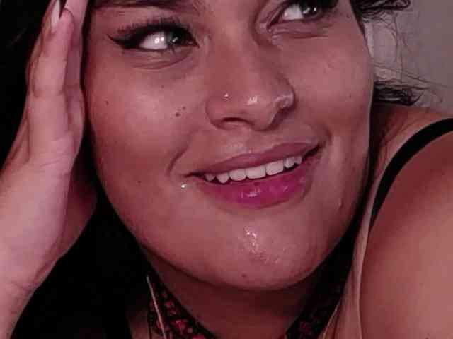 LannyShell Live Webcam on BongaCams