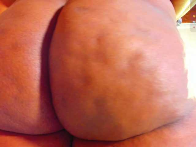 NikollSalas's BongaCams show and profile