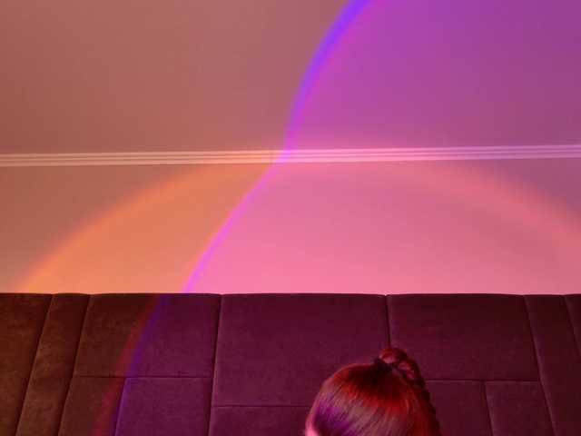 Vixsaria's BongaCams show and profile