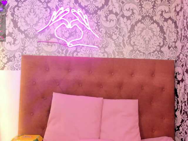 Irina-tay's BongaCams show and profile