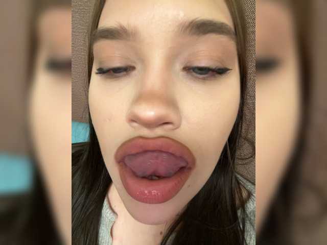 видео Glossmixdoll