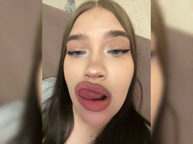 в попе у Glossmixdoll