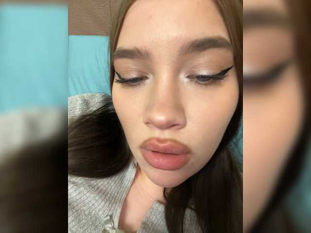 Glossmixdoll from BongaCams is Freechat