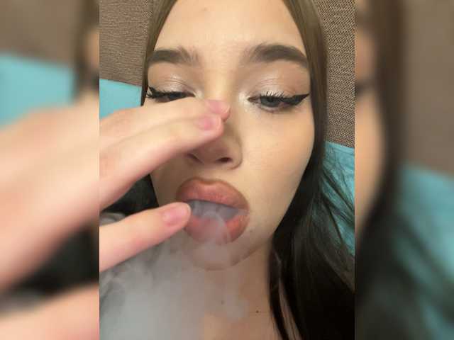 Glossmixdoll from BongaCams is Freechat